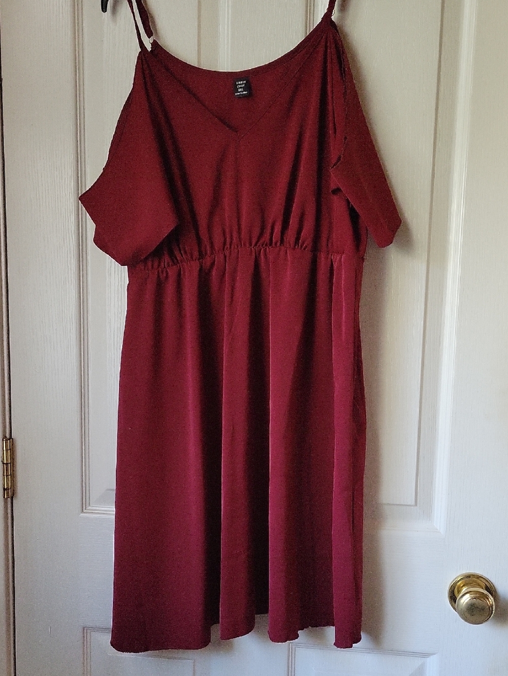 Cold Shoulder Midi Dress in Burgundy